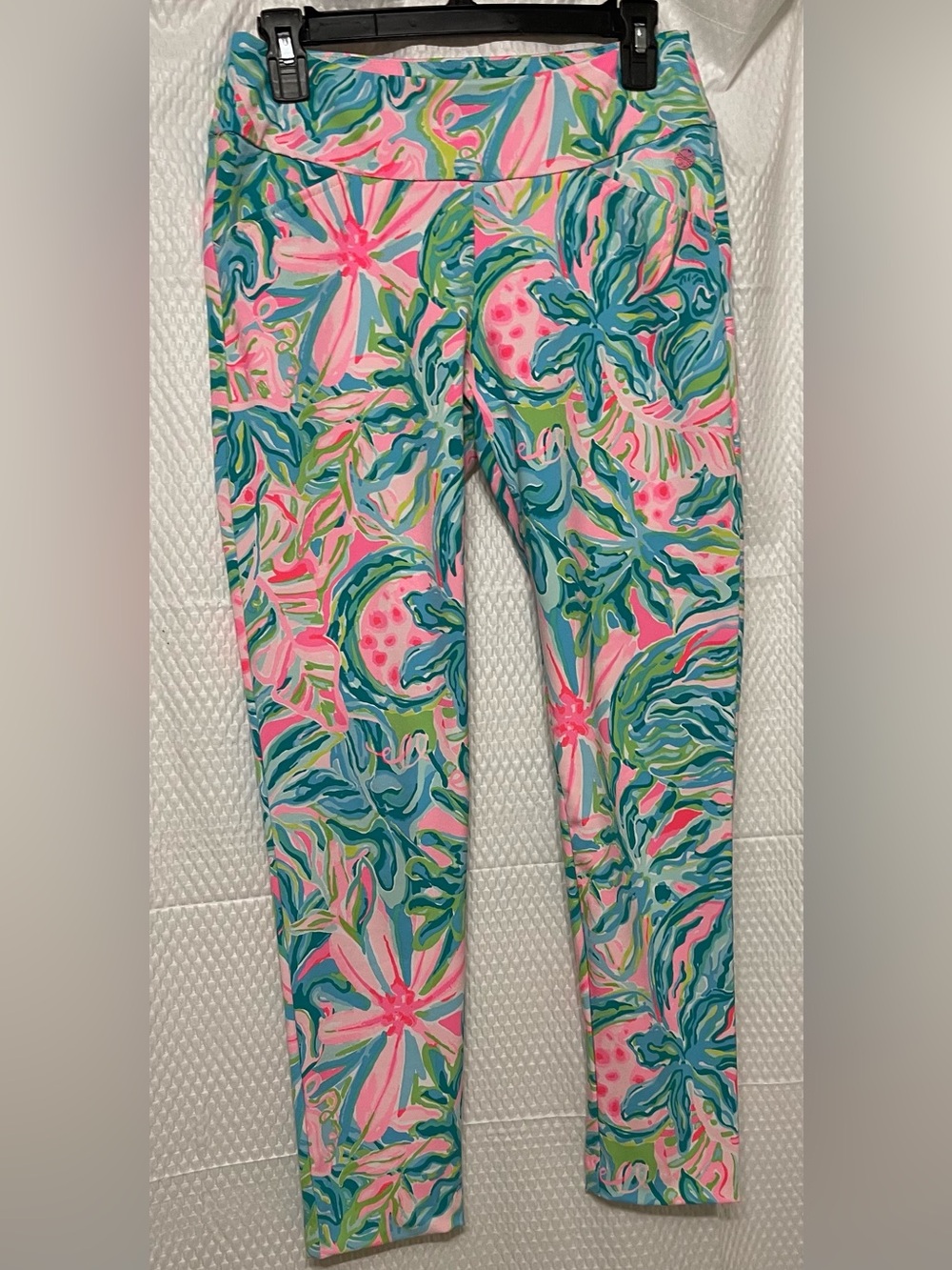 Lilly Pulitzer Luxletic Corso pants size 4 excellent used condition